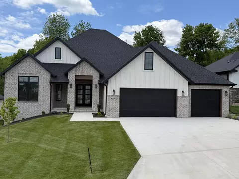 6027 S Holland Ave, Springfield, MO 65810