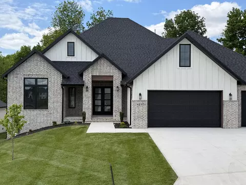 6027 S Holland Ave, Springfield, MO 65810 photo 2