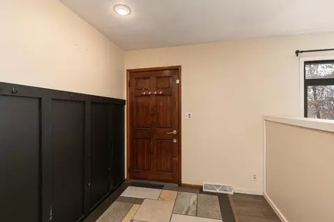 Entry Way - 8249 W Spruce Ln, Springfield, MO 65802 photo 1 of 4