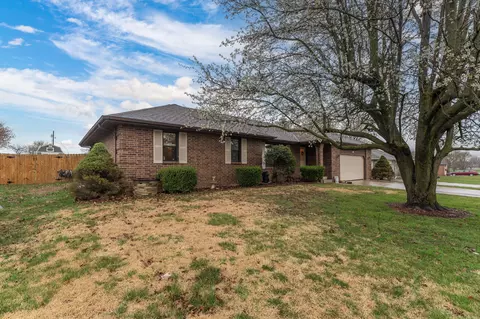 Exterior - 1318 W Meadowbrooke Dr, Ozark, MO 65721 photo 3 of 5