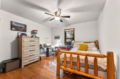 Bedroom - 1318 W Meadowbrooke Dr, Ozark, MO 65721 photo 6 of 7