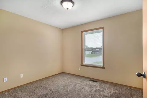 Bedroom - 5551 W David St, Springfield, MO 65802 photo 2 of 3