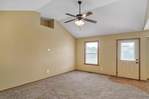 Living - 5551 W David St, Springfield, MO 65802 photo 2 of 3