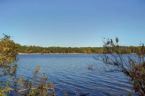 237 Daisy Ln, Lampe, MO 65681