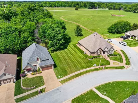 View/Area - 1369 E Anthony St, Springfield, MO 65804 photo 6 of 6