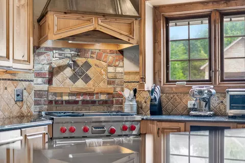 Kitchen - 1369 E Anthony St, Springfield, MO 65804 photo 4 of 4