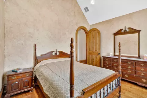 Bedroom - 1369 E Anthony St, Springfield, MO 65804 photo 5 of 5