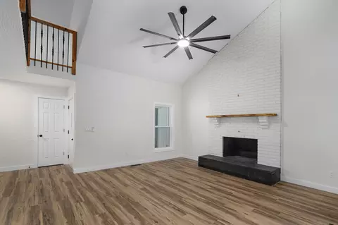 Living - 2021 E Lark St, Springfield, MO 65804 photo 5 of 9