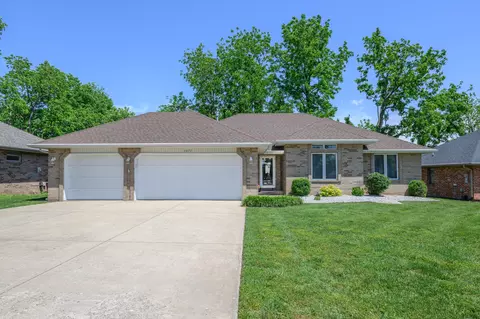 3677 W Driftwood St, Springfield, MO 65807