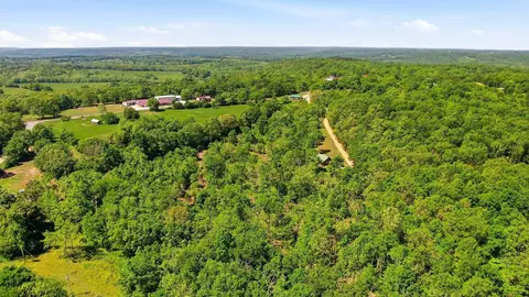 View/Area - 9004 Timber Dr, Mountain Grove, MO 65711 photo 2 of 6