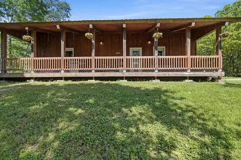 Exterior - 9004 Timber Dr, Mountain Grove, MO 65711 photo 3 of 9
