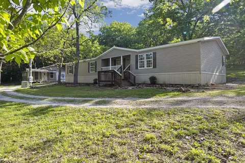 13855 SE Highway T, Weaubleau, MO 65774