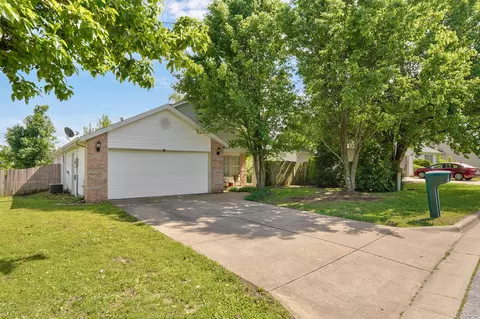 Other - 806 E Southridge St, Nixa, MO 65714 photo 1 of 9