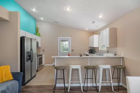 Kitchen - 806 E Southridge St, Nixa, MO 65714 photo 1 of 4
