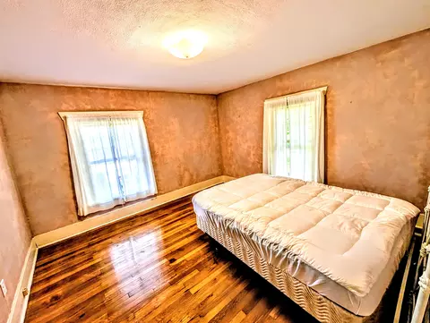 Bedroom - 431 N Clay St, Marshfield, MO 65706 photo 7 of 7