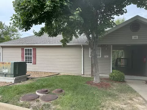 108 Garden Cir #1, Branson, MO 65616