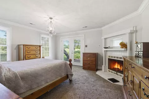 Bedroom - 243 E 508th Rd, Aldrich, MO 65601 photo 3 of 4