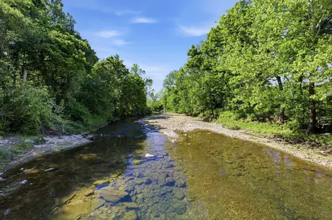 View/Area - 243 E 508th Rd, Aldrich, MO 65601 photo 1 of 10