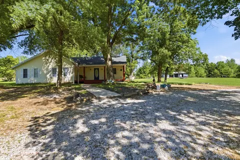 Exterior - 243 E 508th Rd, Aldrich, MO 65601 photo 5 of 12