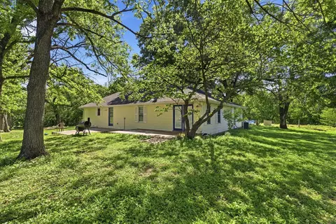 Exterior - 243 E 508th Rd, Aldrich, MO 65601 photo 4 of 12