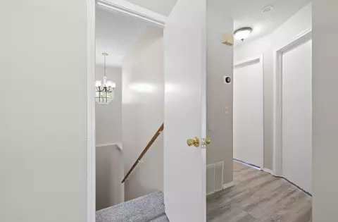 Entry Way - 5834 S Iris Ln, Battlefield, MO 65619 photo 1 of 2