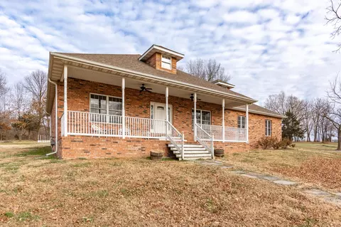 2393 E Valley Water Mill Rd, Springfield, MO 65803
