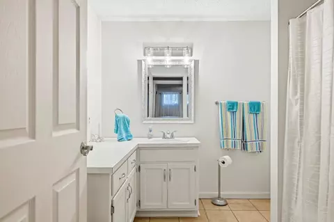 Bath - 1111 E Wilder Ct, Nixa, MO 65714 photo 4 of 5