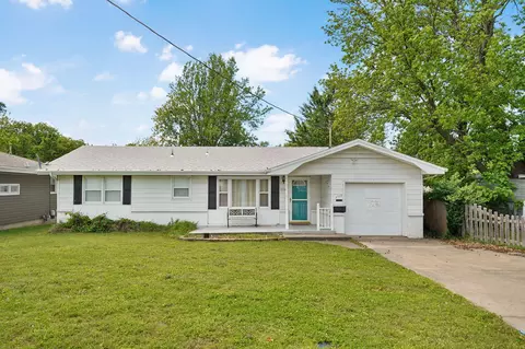2723 N Missouri Ave, Springfield, MO 65803