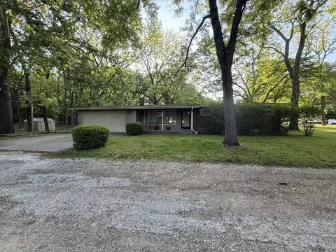 2006 N Lake Ln, Nixa, MO 65714
