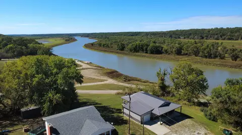 View/Area - 710 Main St, Osceola, MO 64776 photo 3 of 4