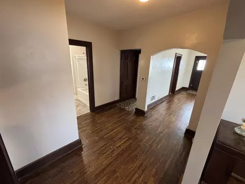 Entry Way - 710 Main St, Osceola, MO 64776 photo 6 of 7