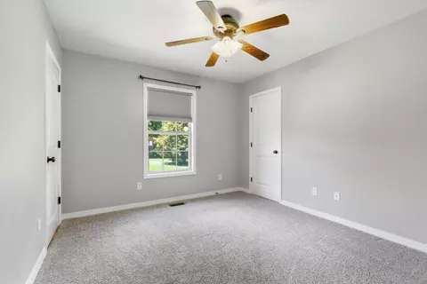Bedroom - 3277 W Cardinal St, Springfield, MO 65810 photo 2 of 3