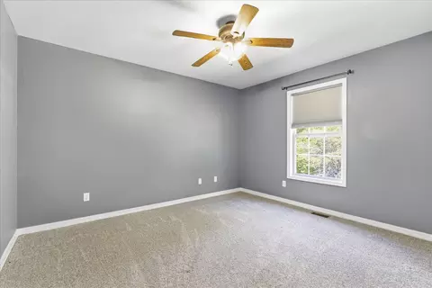 Bedroom - 3277 W Cardinal St, Springfield, MO 65810 photo 3 of 3
