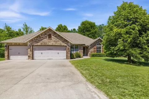 3277 W Cardinal St, Springfield, MO 65810
