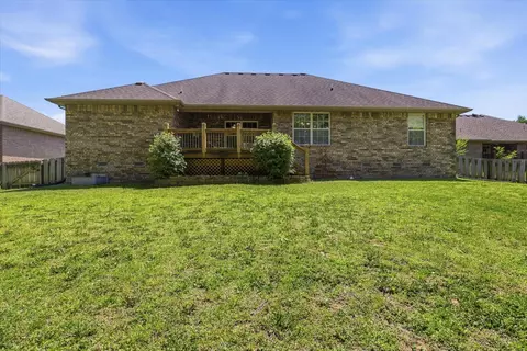 Exterior - 3277 W Cardinal St, Springfield, MO 65810 photo 7 of 8