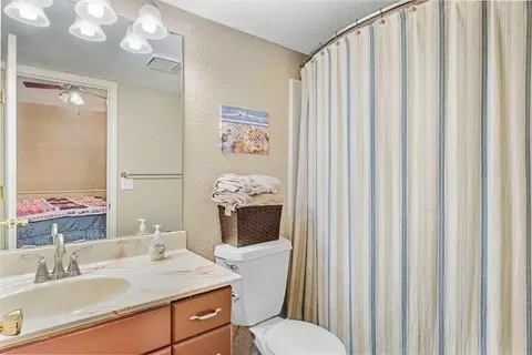 Bath - 580 Abby Ln #6, Branson, MO 65616 photo 3 of 3