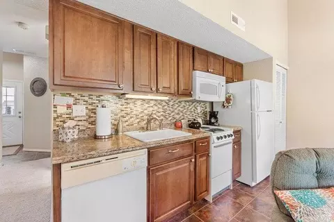 Kitchen - 580 Abby Ln #6, Branson, MO 65616 photo 1 of 2