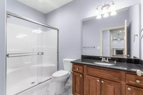 Bath - 137 Rue De Villas Cir, Branson, MO 65616 photo 1 of 3