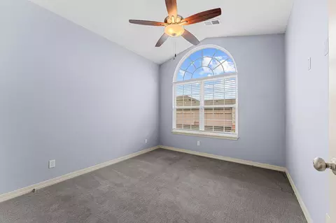 Bedroom - 137 Rue De Villas Cir, Branson, MO 65616 photo 1 of 4
