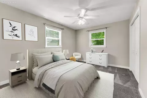 Bedroom - 1261 E Gretna St, Springfield, MO 65804 photo 5 of 6