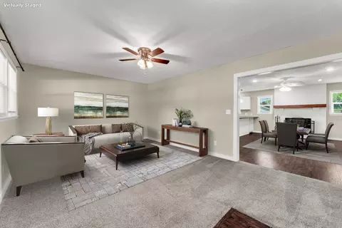 Living - 1261 E Gretna St, Springfield, MO 65804 photo 1 of 6