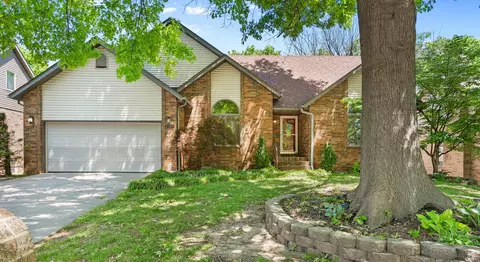 Exterior - 2249 E Cragmont St, Springfield, MO 65804 photo 2 of 5