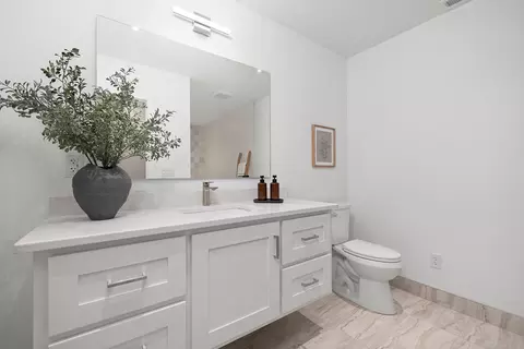 Bath - 2807 S 14th Ave, Ozark, MO 65721 photo 5 of 7