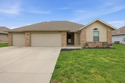 448 W Melody Ln, Republic, MO 65738