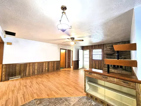 Living - 2229 N Kellett Ave, Springfield, MO 65803 photo 5 of 8