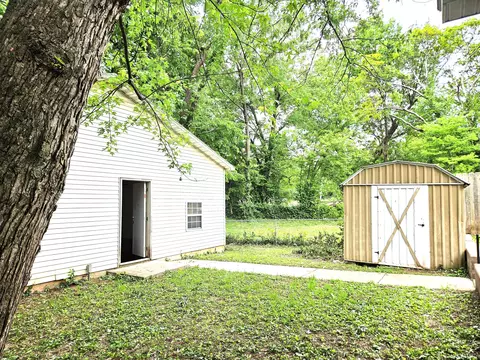 Exterior - 2229 N Kellett Ave, Springfield, MO 65803 photo 11 of 11