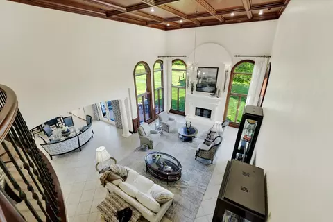 Living - 1690 S Royal Dr, Springfield, MO 65809 photo 5 of 5