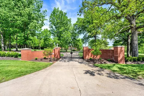 Other - 1690 S Royal Dr, Springfield, MO 65809 photo 1 of 14