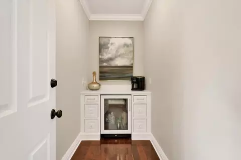Entry Way - 1690 S Royal Dr, Springfield, MO 65809 photo 3 of 10