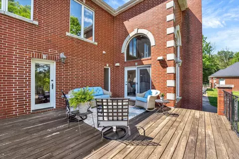 Exterior - 1690 S Royal Dr, Springfield, MO 65809 photo 9 of 12